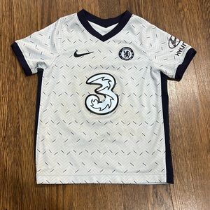 Chelsea Football Kit SIZE SMALL 104-110 cm